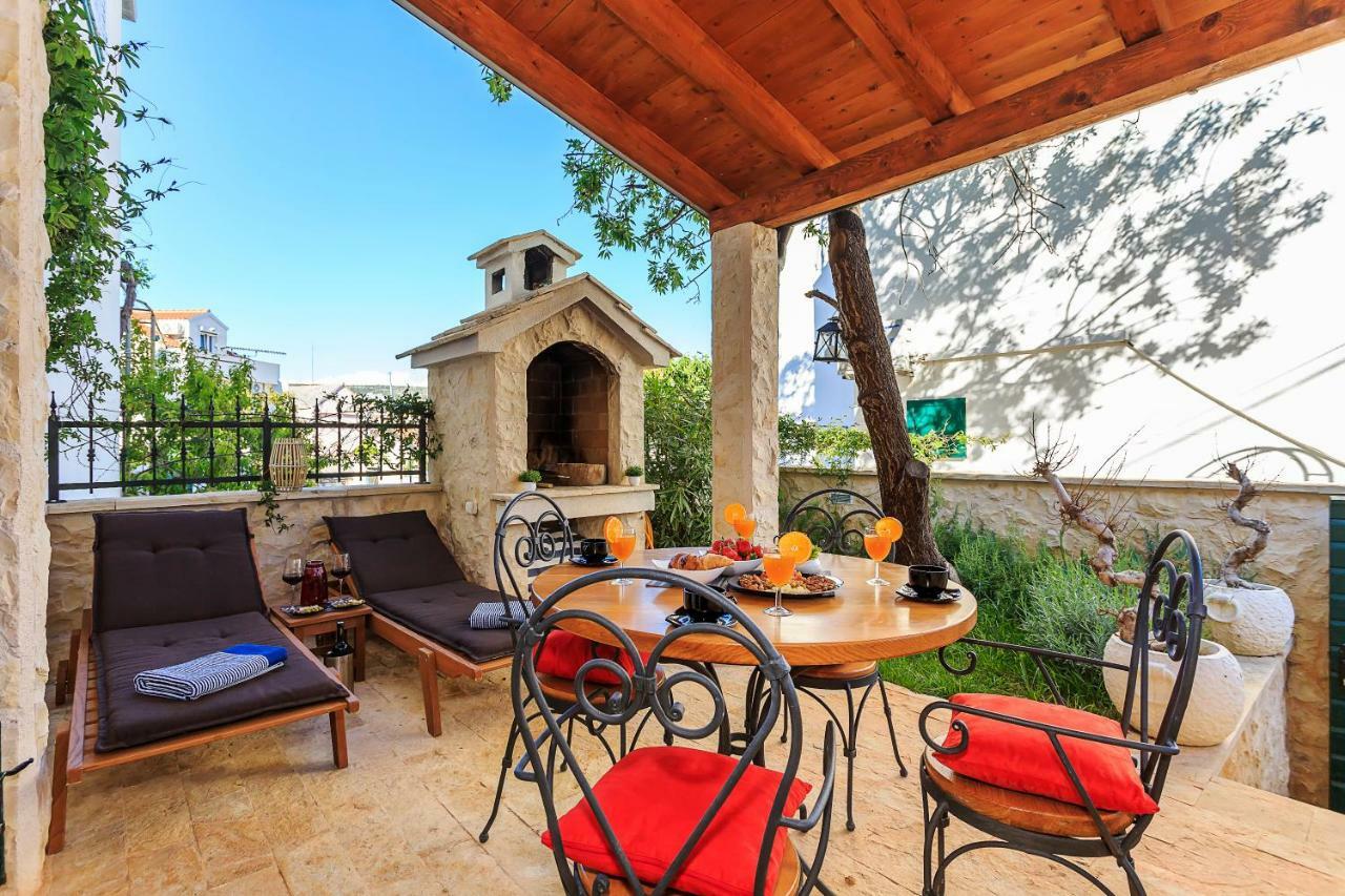 Holiday Home Primabella Primosten Bagian luar foto